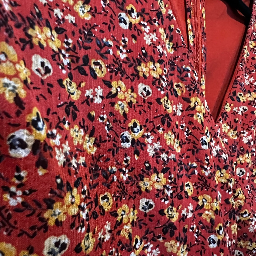 Rust floral dress - Picture 2 of 8